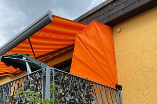 Einbau von Wandklappschirmen